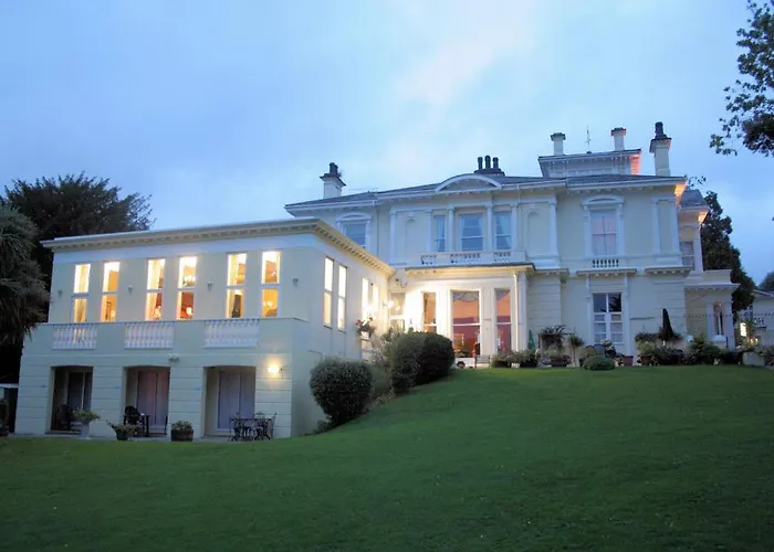 Howden Court