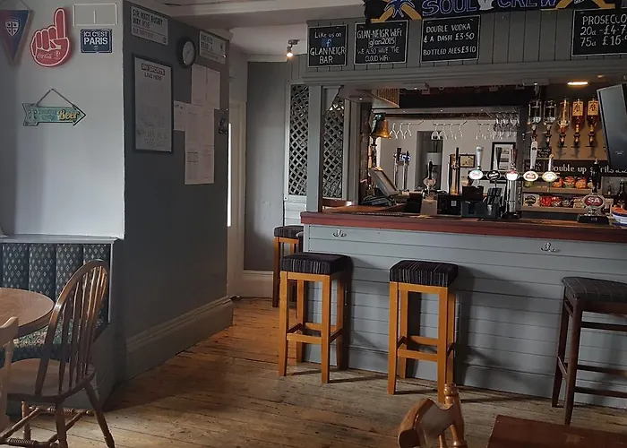 Glan-Neigr Bar