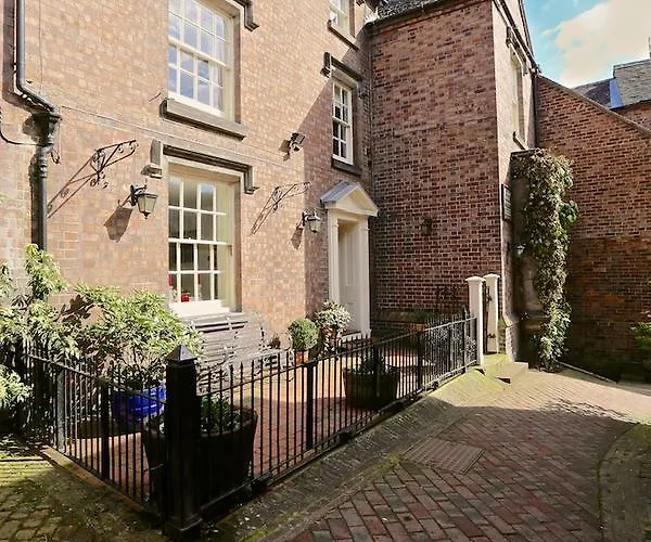 Library House B&B