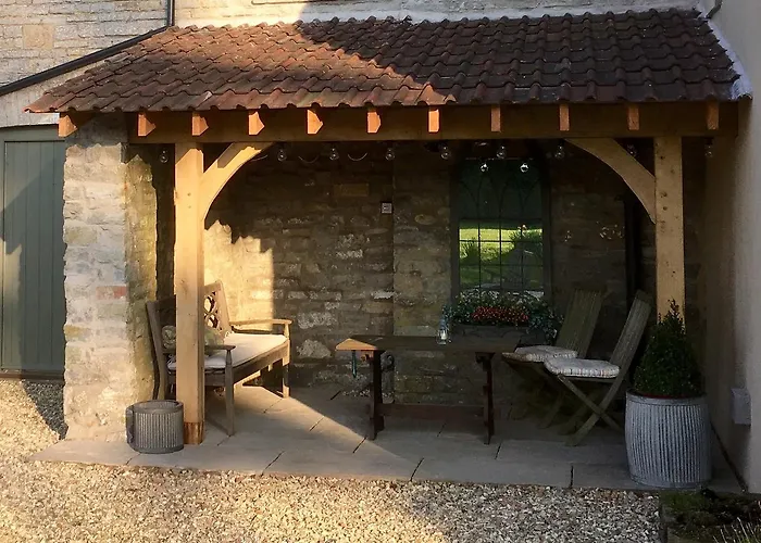 Huxham Farmhouse Bed & Breakfast East Pennard, United Kingdom