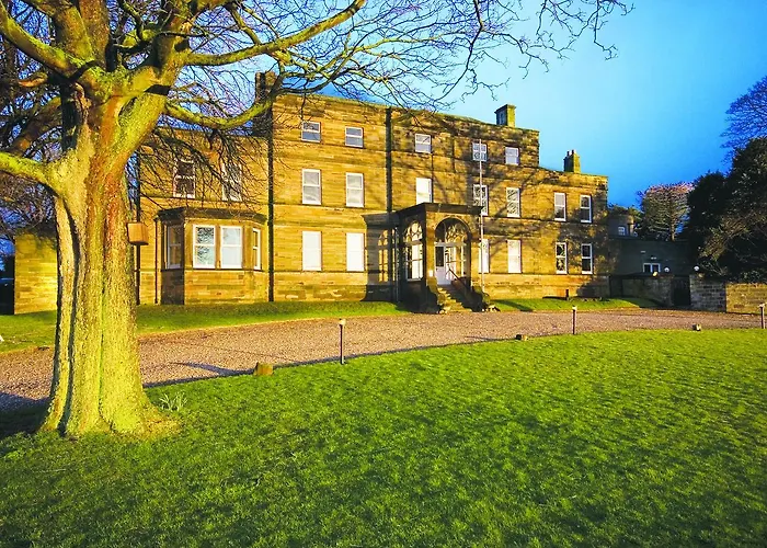 Larpool Hall