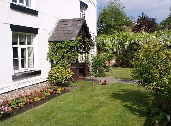 Church End Farm Bed And Breakfast Hale , United Kingdom
