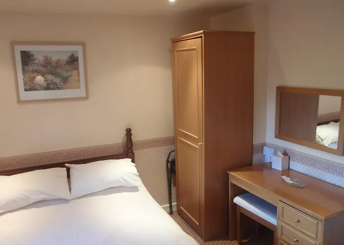 Shaw Country Hotel