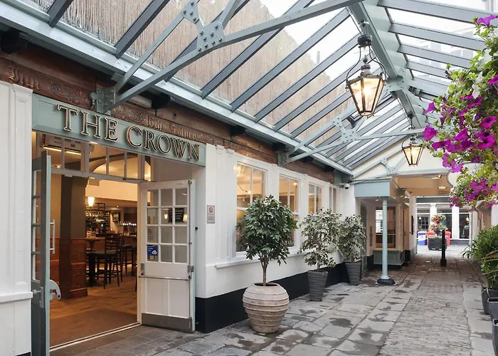 The Crown Wetherspoon