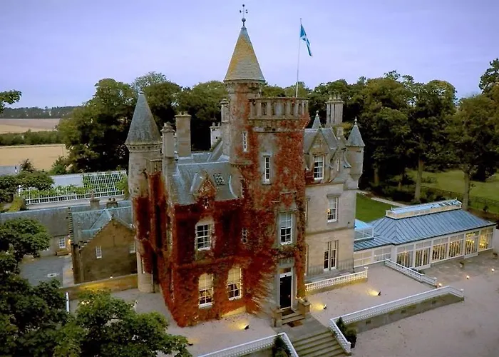 Carlowrie Castle