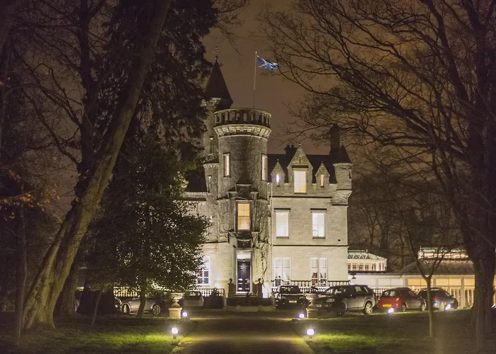 Carlowrie Castle
