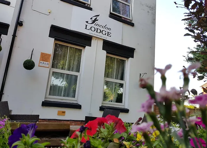 Finedon Lodge