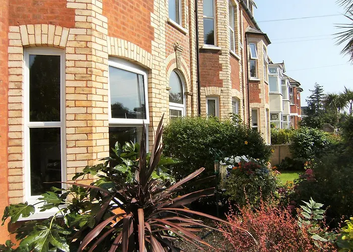 Lynstead House