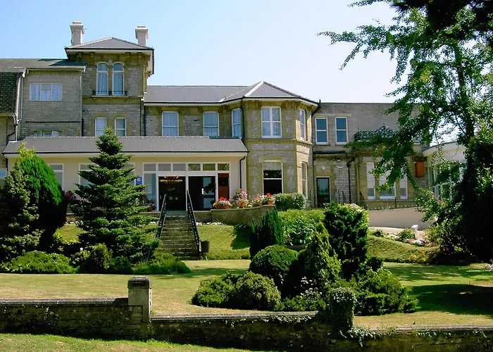 Melville Hall And Utopia Spa