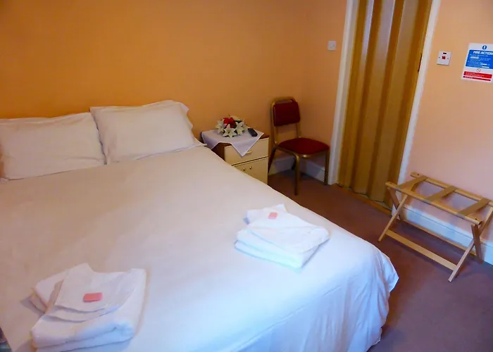 Hotel Dinara