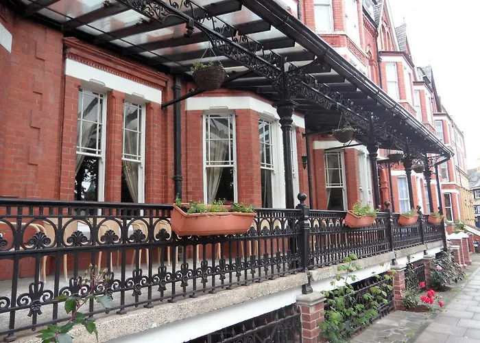 Glen Usk Hotel