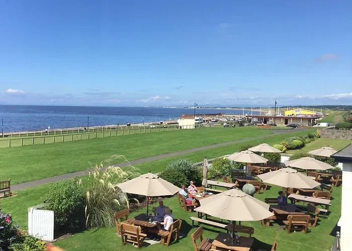 Parkstone Hotel
