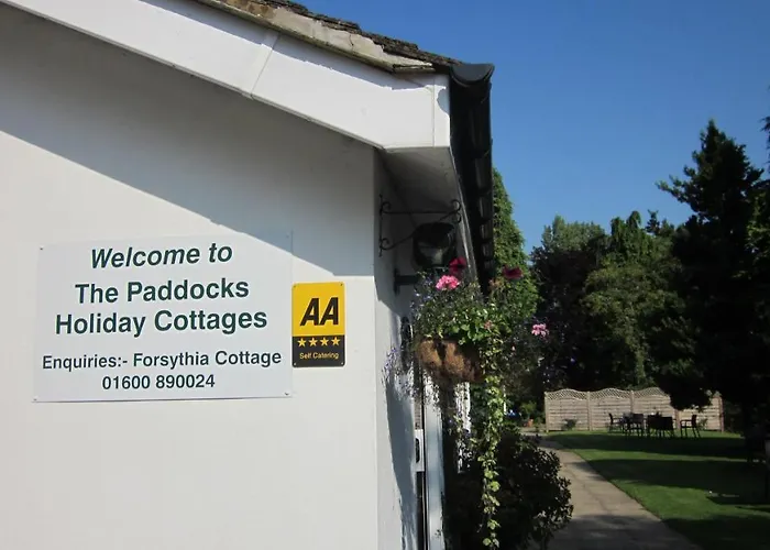 Paddocks Cottages