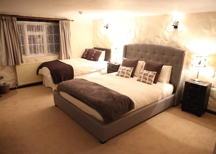 Old Church House Inn