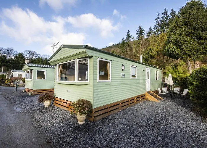 Ty Canol Caravan Park