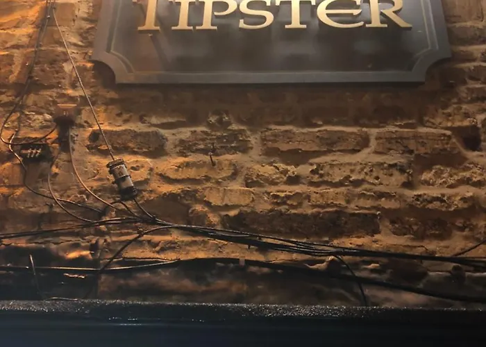 Monk & Tipster