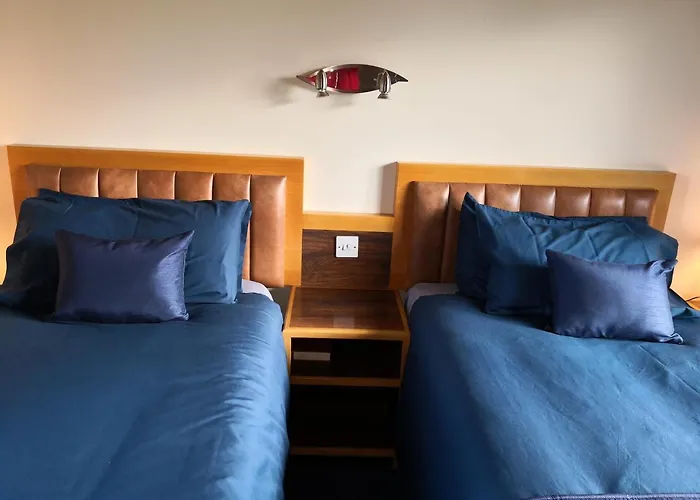 Forge Motel & Firehouse Restaurant