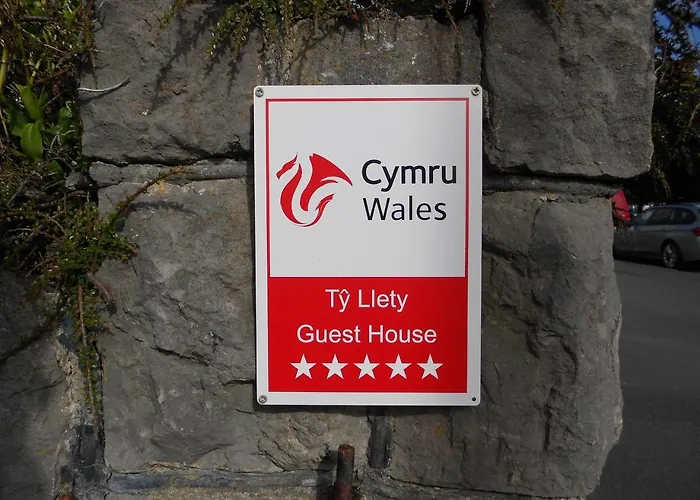 Between The Bays Exclusively For Adults Llandudno, United Kingdom