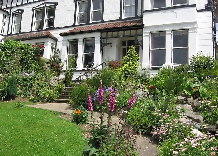 Bryn Derwen Guest House