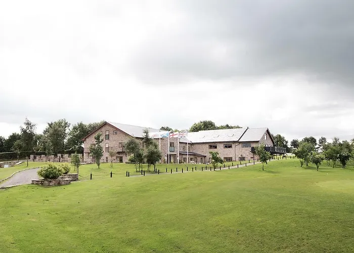 Oak Royal , Golf And Country Club