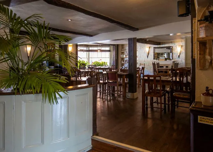 George Hotel