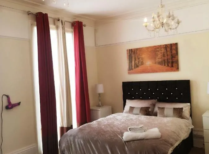 Red Carpet Guesthouse