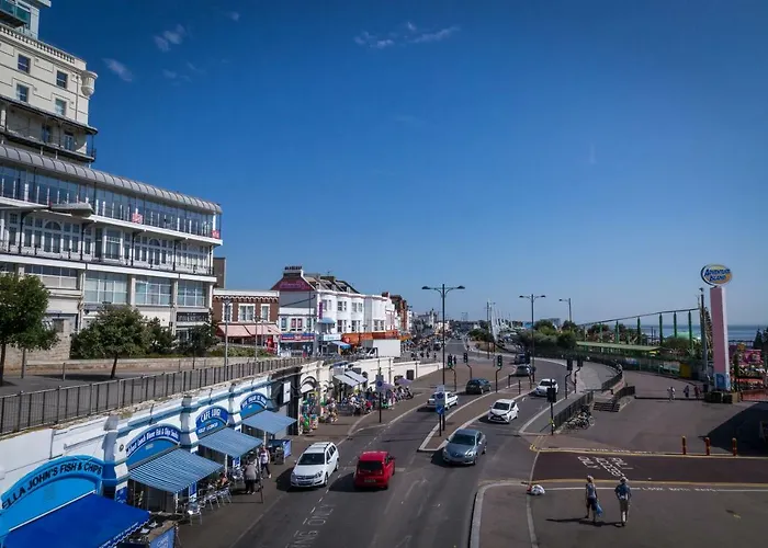 Southend Central Hotel - Close To Beach, City Centre, Train Station & Southend Airport