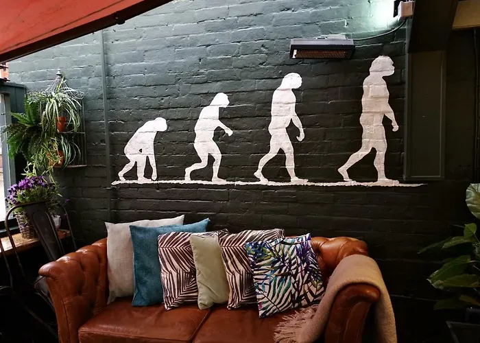 Darwin'S Kitchen