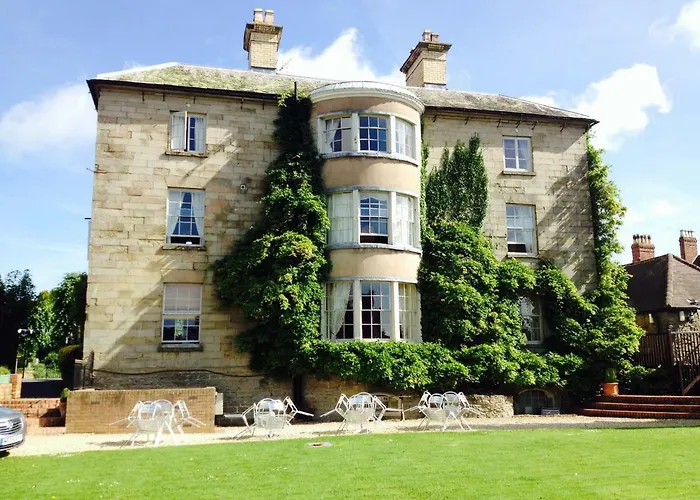 Dinham Hall