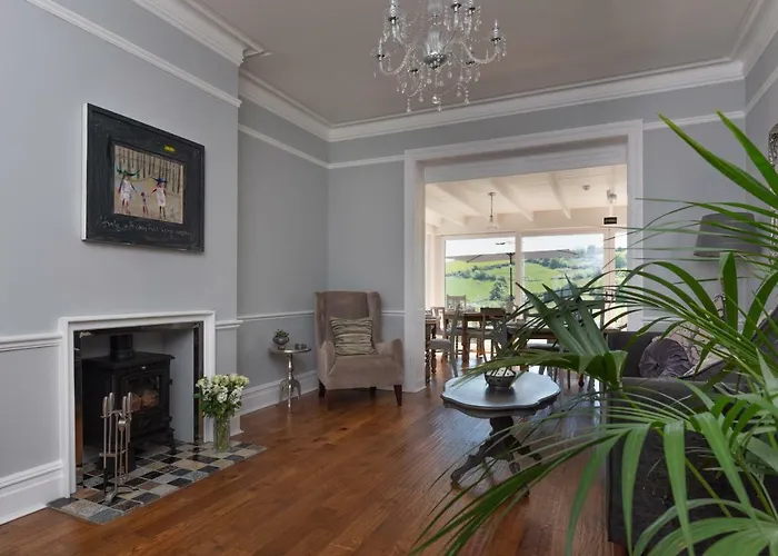 The Dartmouth Boutique B &B
