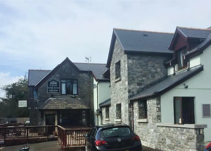 Green Bridge Inn