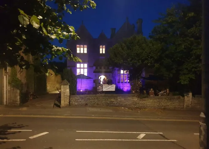 Unicorn Hotel