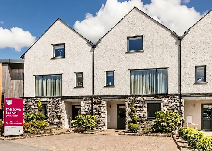 Townhouses @ Carus Green