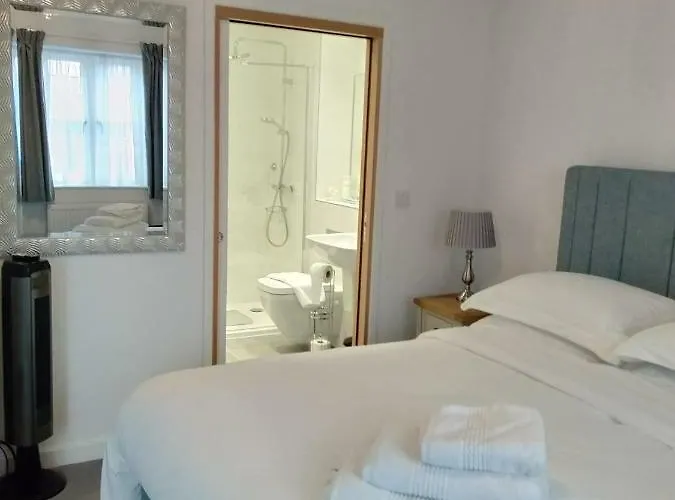 Prestbury Bed & Breakfast Salisbury, Großbritannien