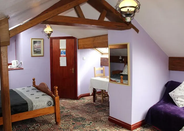 Peakdale Lodge