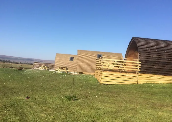 Loch Shin Glamping Pods