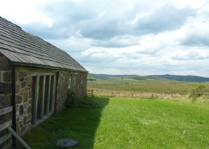 Hazel Barrow Farm Cottage
