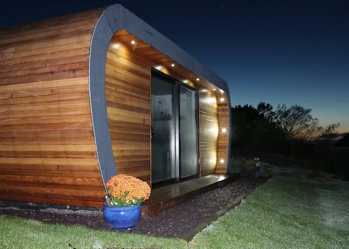 Pod & Cwtch Luxury Accommodation