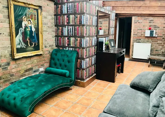 Oldlands Farmhouse Gatwick Horley , United Kingdom