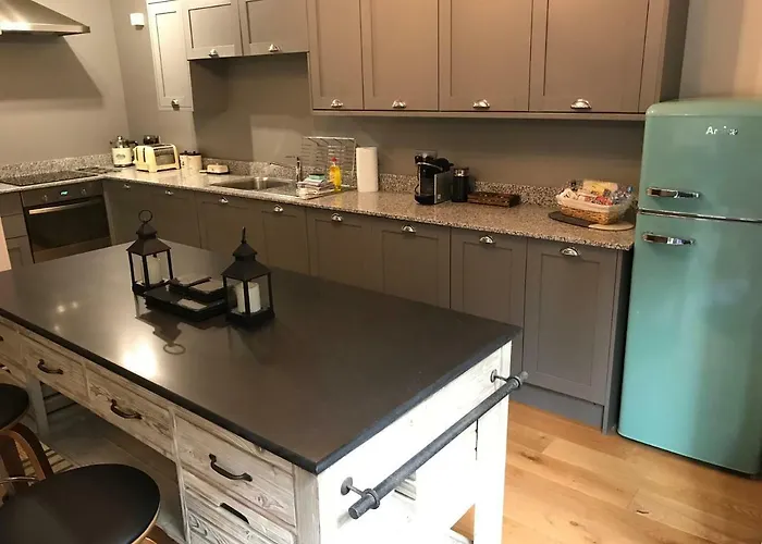 Honeypot Cottage In Centre Of Bowness, United Kingdom