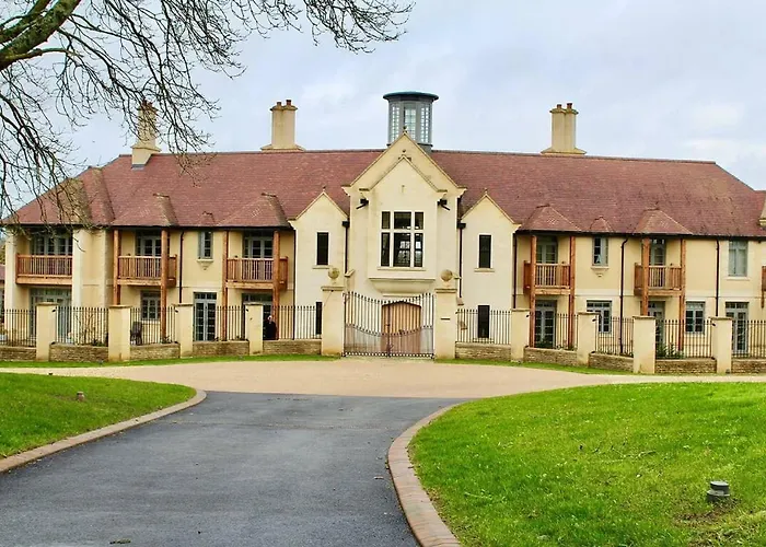 Charlton Court
