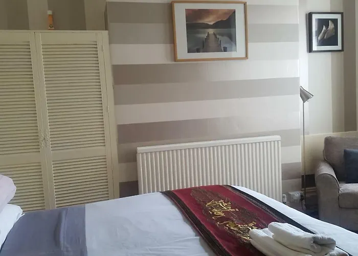 Earlsmere Guesthouse