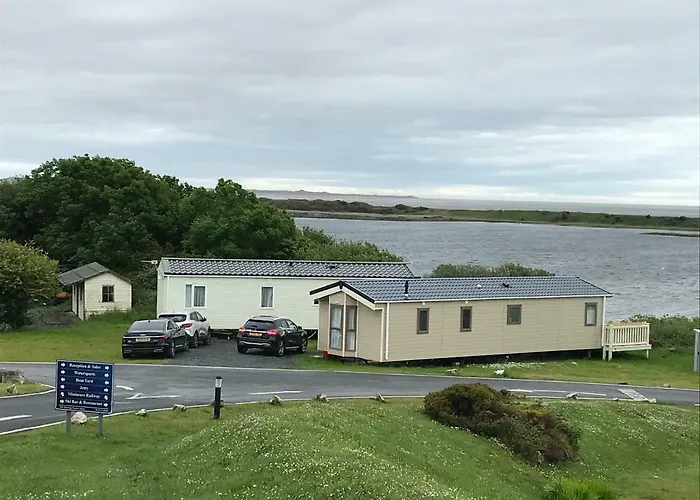 Lakes Retreat
