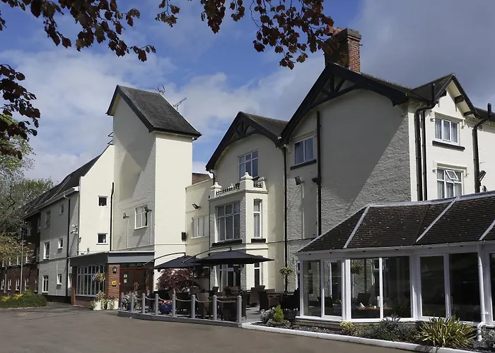Best Western M6/J14 Tillington Hall