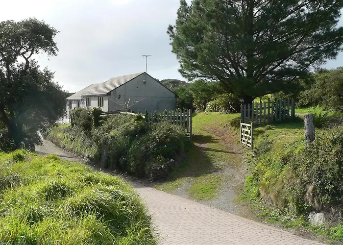 Wringford Cottages