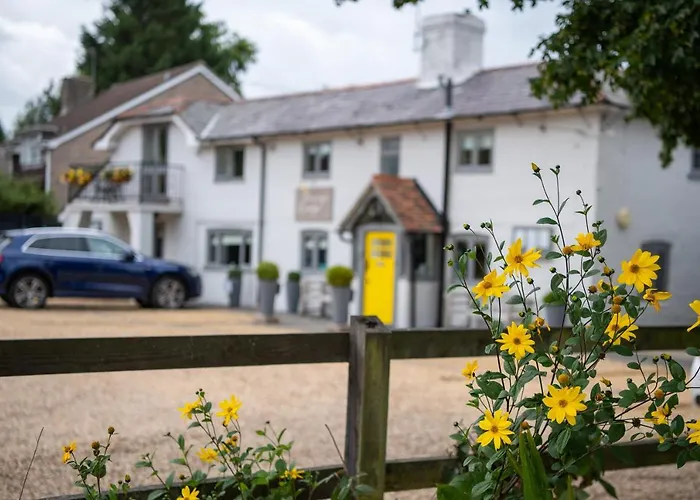 Cottage Lodge
