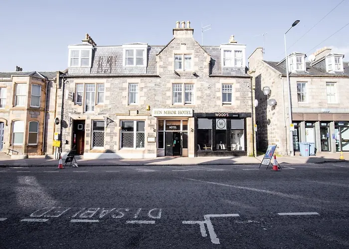 Ben Mhor , Bar & Restaurant