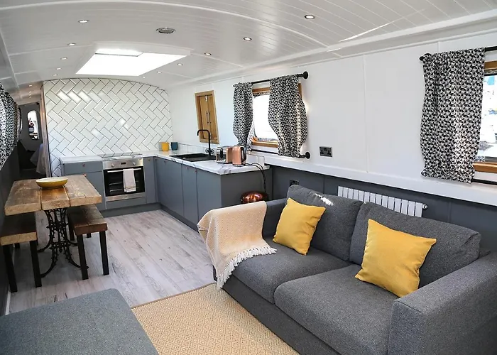 The Liverpool Boat