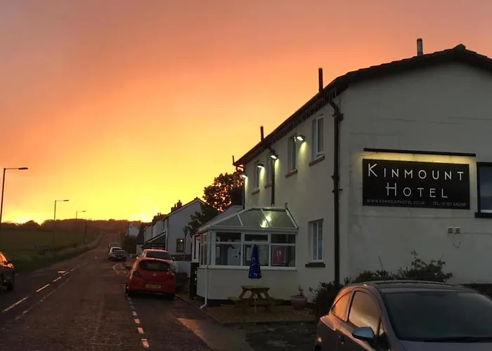 Kinmount Hotel
