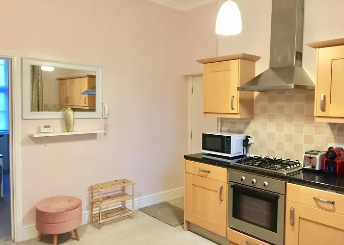 Velvet Nest 5 Min Walk From Train Station